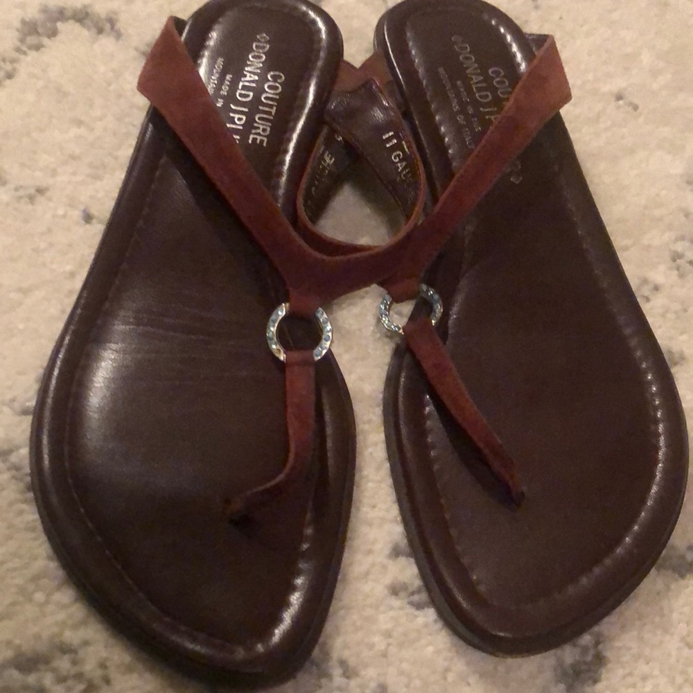 Couture Donald Pliner Sandal Woman’s Size 9M